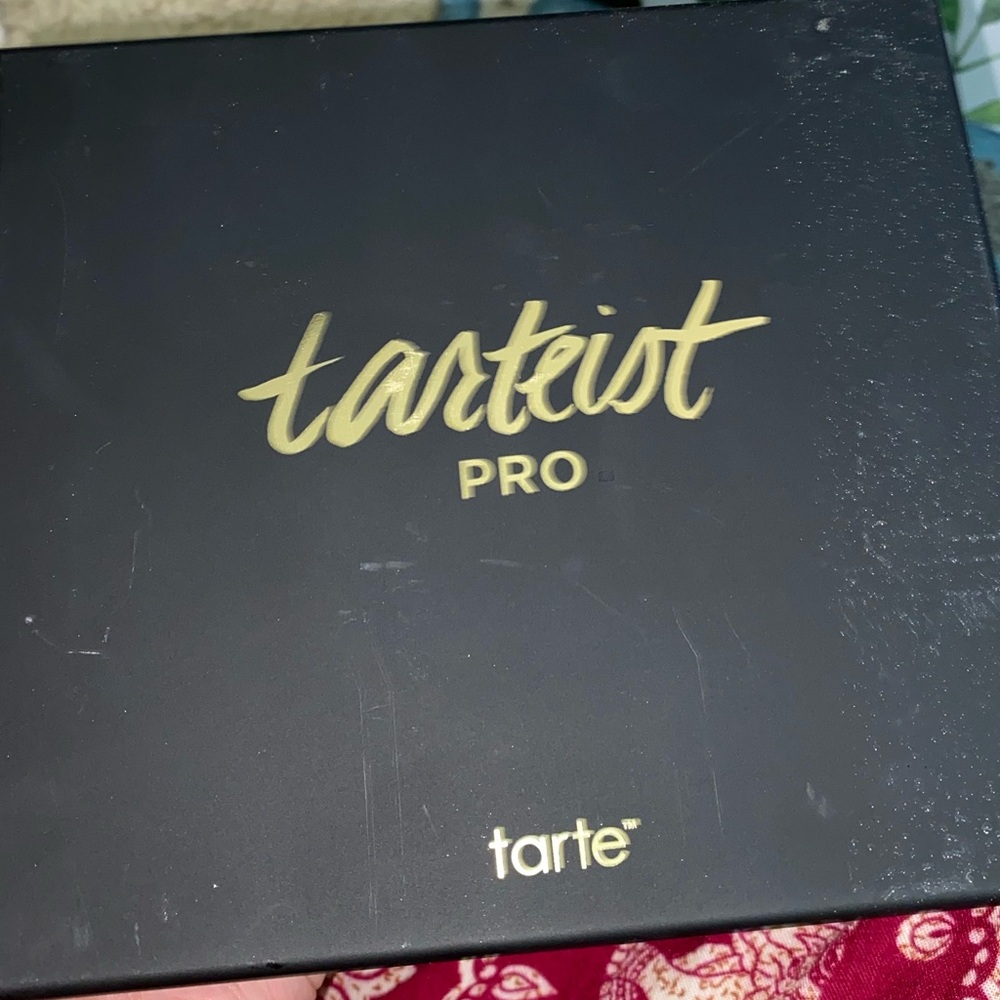 Tarté Tarteist PRO eyeshadow palette